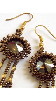 Szirmos fülbevaló, bronz